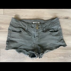 Cute olive colored shorts